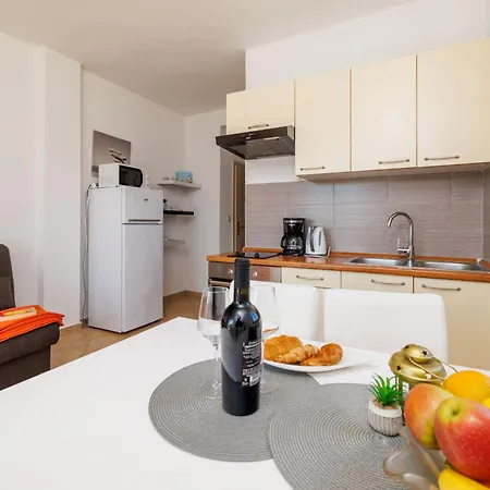 Apartments Klara Lopar Exterior photo